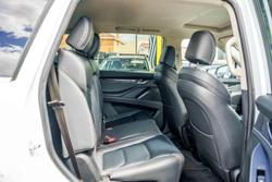 2022 LDV D90 Executive