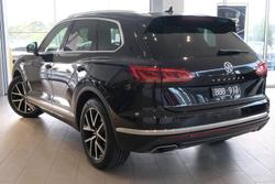2019 Volkswagen Touareg 190TDI Launch Edition