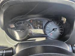 2020 Nissan Navara RX