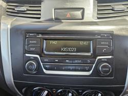 2020 Nissan Navara RX