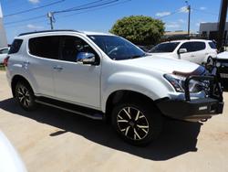 2020 Isuzu MU-X LS-T