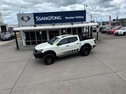 2019 Nissan Navara N-TREK D23 Series 4 4X4 Dual Range White Diamond