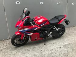 2025 Honda CBR650R E-Clutch