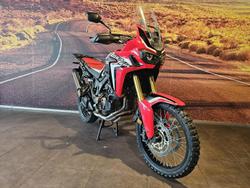 2016 Honda Africa Twin DCT (CRF1000D) Africa Twin Red