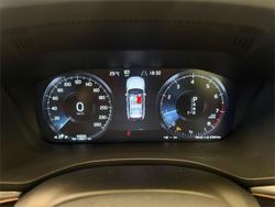 2020 Volvo XC60 T5 Momentum