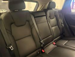 2020 Volvo XC60 T5 Momentum