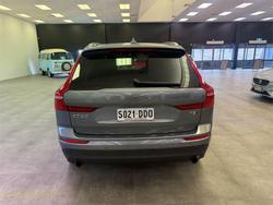 2020 Volvo XC60 T5 Momentum