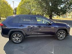 2024 Toyota RAV4 GXL