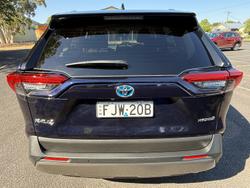 2024 Toyota RAV4 GXL