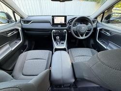 2024 Toyota RAV4 GXL