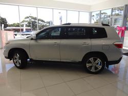 2011 Toyota Kluger KX-S