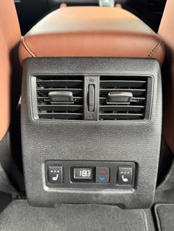 2025 Mitsubishi Outlander Exceed Tourer ZM MY25 AWD White Diamond with Black Mica Roof