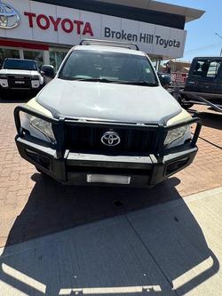 2014 Toyota Landcruiser Prado GX