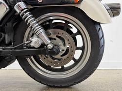 2012 HARLEY-DAVIDSON XL883L SUPER LOW White