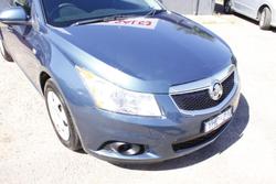 2011 Holden Cruze CD JH Series II MY11 Karma