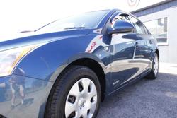 2011 Holden Cruze CD JH Series II MY11 Karma