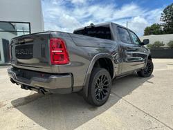 2025 RAM 1500 Limited Hurricane HO RamBox DT MY26 4X4 Dual Range Granite Crystal