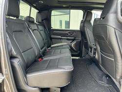 2025 RAM 1500 Limited Hurricane HO RamBox DT MY26 4X4 Dual Range Granite Crystal