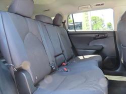 2023 Toyota Kluger GX