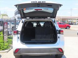 2023 Toyota Kluger GX