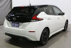 2022 Nissan LEAF