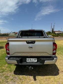 2023 Nissan Navara ST-X