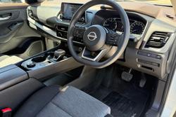 2023 Nissan X-TRAIL ST