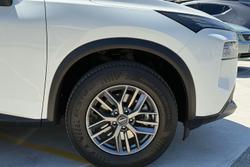 2023 Nissan X-TRAIL ST