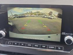 2021 Mitsubishi Outlander LS