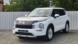 2021 Mitsubishi Outlander LS