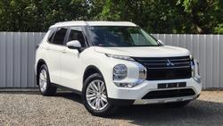 2021 Mitsubishi Outlander LS