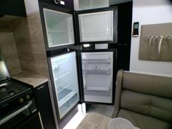 2025 Windsor Genesis 220Md 22' 2 Bunk