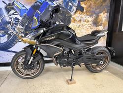 2024 CFMOTO NK ADVANCE BLACK