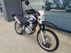 2012 Yamaha XT250 White