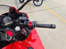 2016 Honda CBR300R Red