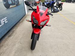 2016 Honda CBR300R Red