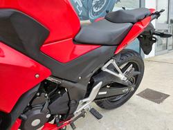 2016 Honda CBR300R Red