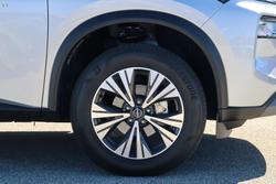 2025 Nissan X-TRAIL ST-L