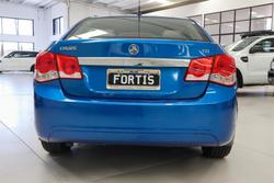 2011 Holden Cruze CD JH Series II MY11 BLUE
