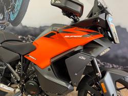 2026 Ktm 1390 SUPER ADVENTURE S ORANGE