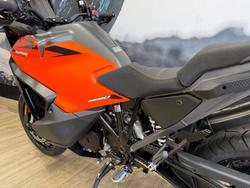 2026 Ktm 1390 SUPER ADVENTURE S ORANGE
