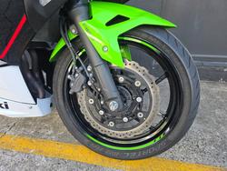 2022 Kawasaki NINJA 400 SE GREEN