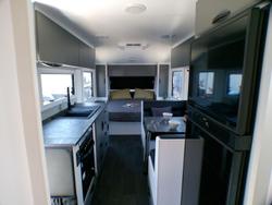 2025 Supreme 2000_R_K1e2_T Classic Dirt Road 20'