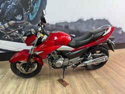 2013 Suzuki INAZUMA 250 (GW250) RED