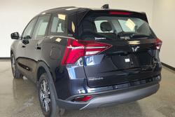 2025 Mahindra XUV700 AX7L Black Edition