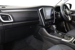 2022 Isuzu MU-X LS-M