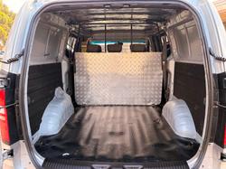 2020 Hyundai iLoad (No Badge)