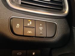 2020 Hyundai iLoad (No Badge)