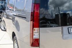 2026 Hyundai STARIA LOAD