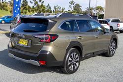 2023 Subaru Outback AWD Touring